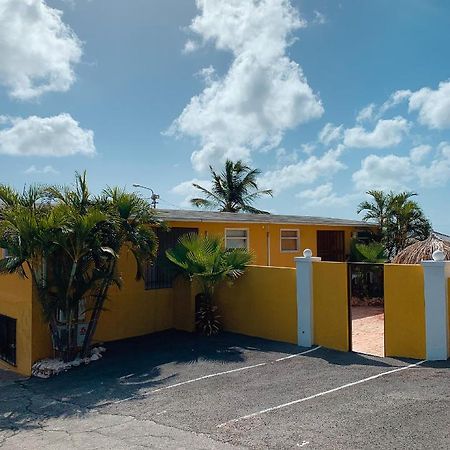 Casa di Caribe Apartment Willemstad Bagian luar foto